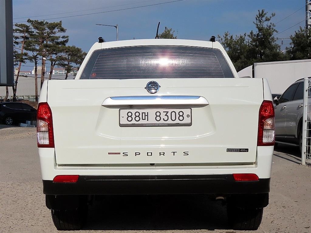 KG모빌리티(쌍용) 코란도 스포츠 CX7 4WD 익스트림 - 이미지 20