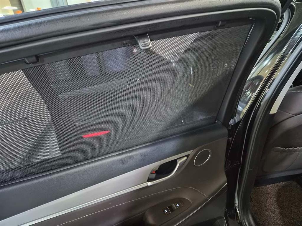 현대 그랜저IG 3.0 GDi 익스클루시브 스페셜 - 이미지 6