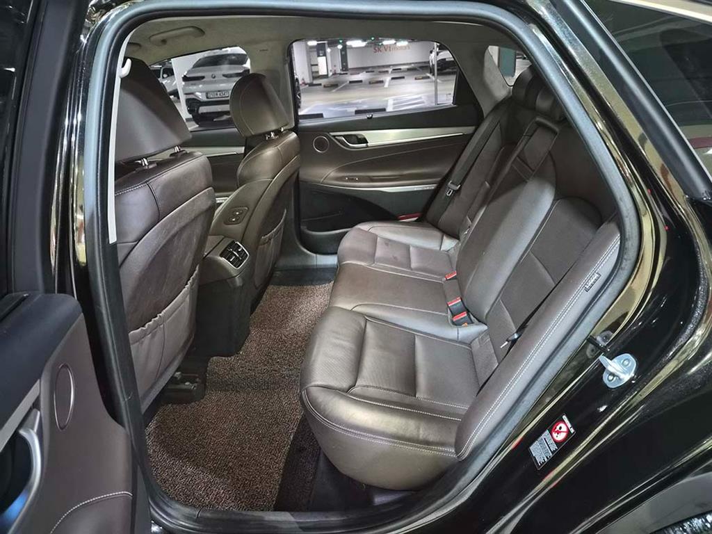 현대 그랜저IG 3.0 GDi 익스클루시브 스페셜 - 이미지 16