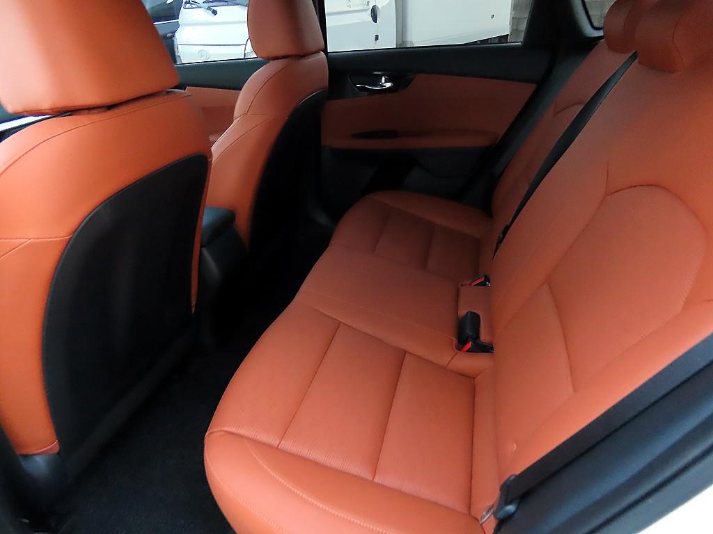 기아 더 뉴 K3 1.6 가솔린 프레스티지 - 이미지 7