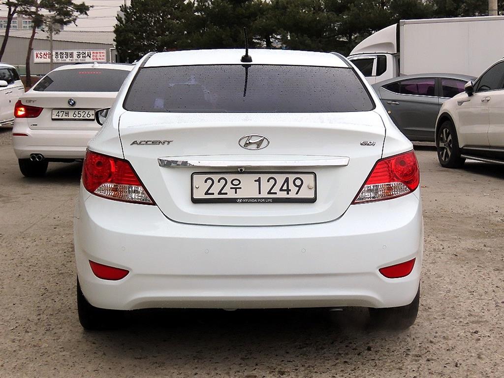 현대 엑센트 신형 1.6 GDI 프리미엄 - 이미지 5