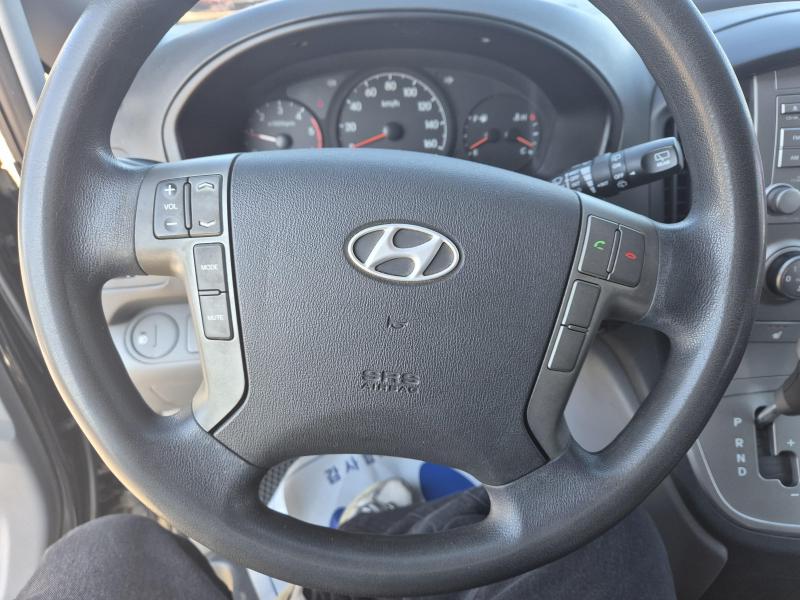 현대 그랜드스타렉스 12인승 디젤 CVX 럭셔리 - 이미지 18