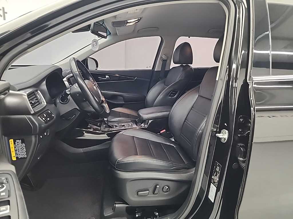 기아 더 뉴쏘렌토 디젤 R2.0 2WD 노블레스