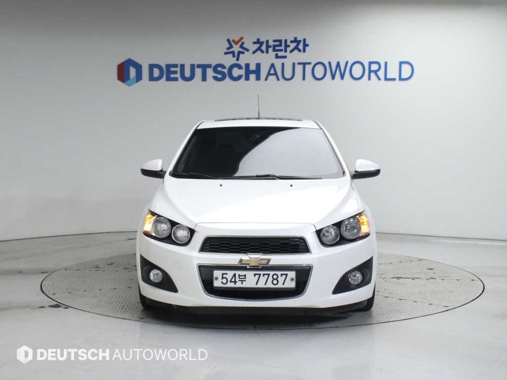 쉐보레 (대우) 아베오 4도어 1.6 LT 최고급형 - 이미지 9