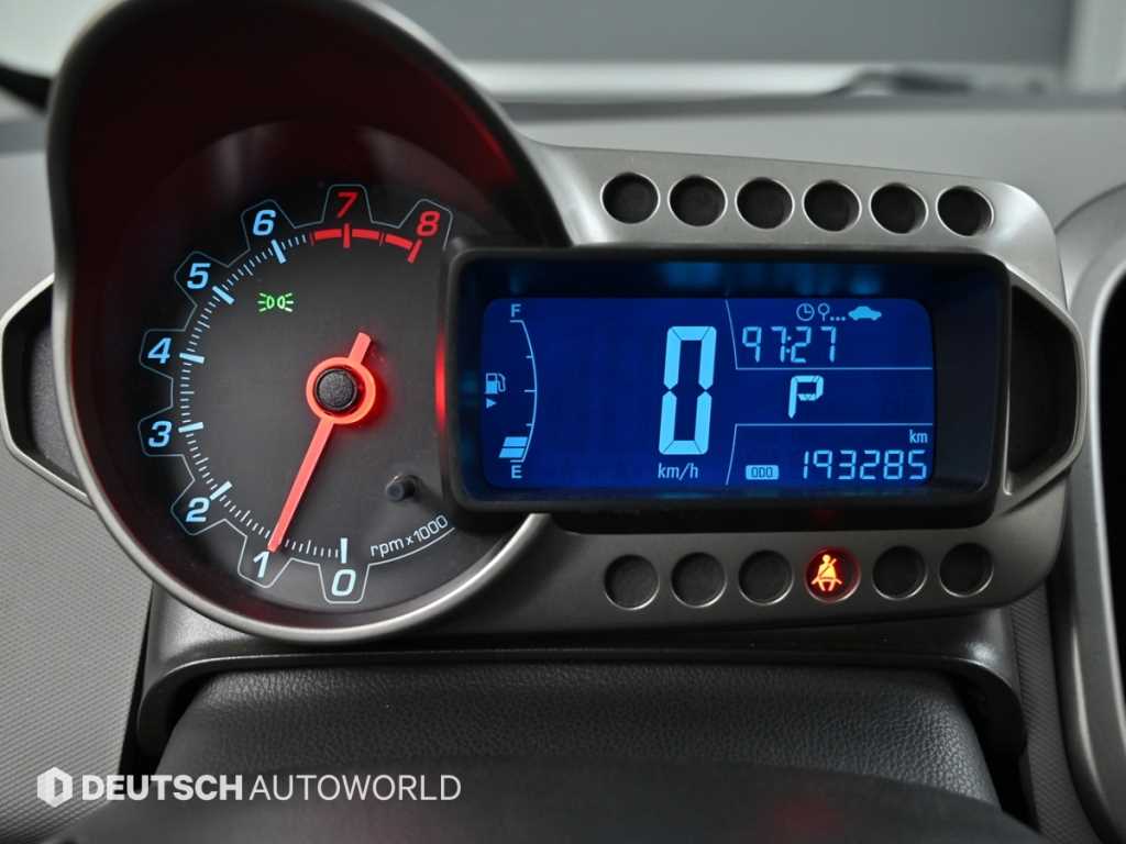 쉐보레 (대우) 아베오 4도어 1.6 LT 최고급형 - 이미지 10