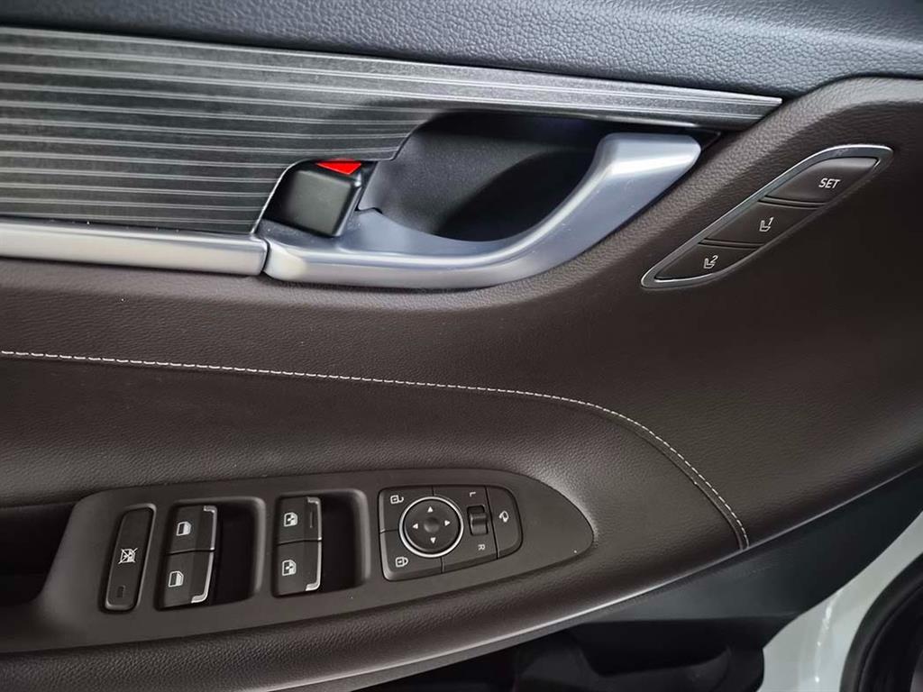 현대 그랜저IG 하이브리드 2.4 HEV 익스클루시브 스페셜 - 이미지 16