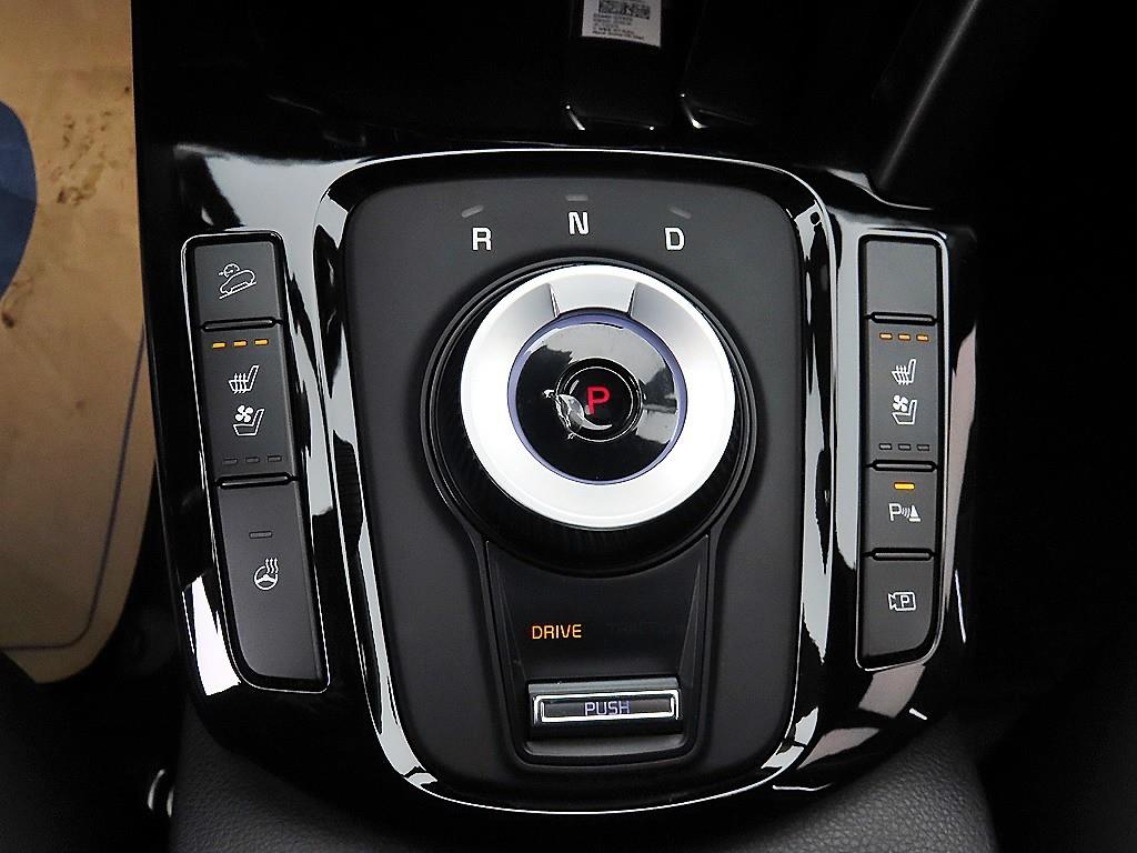 기아 더 뉴셀토스 1.6 가솔린 터보 2WD 프레스티지 - 이미지 4