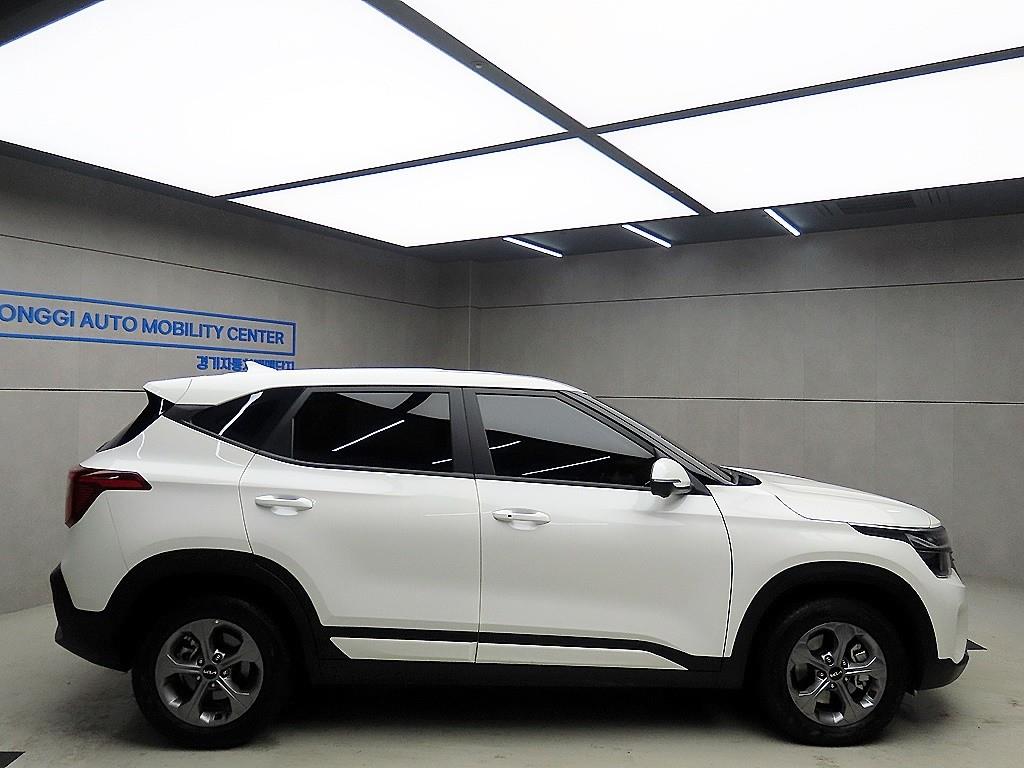 기아 더 뉴셀토스 1.6 가솔린 터보 2WD 프레스티지 - 이미지 13