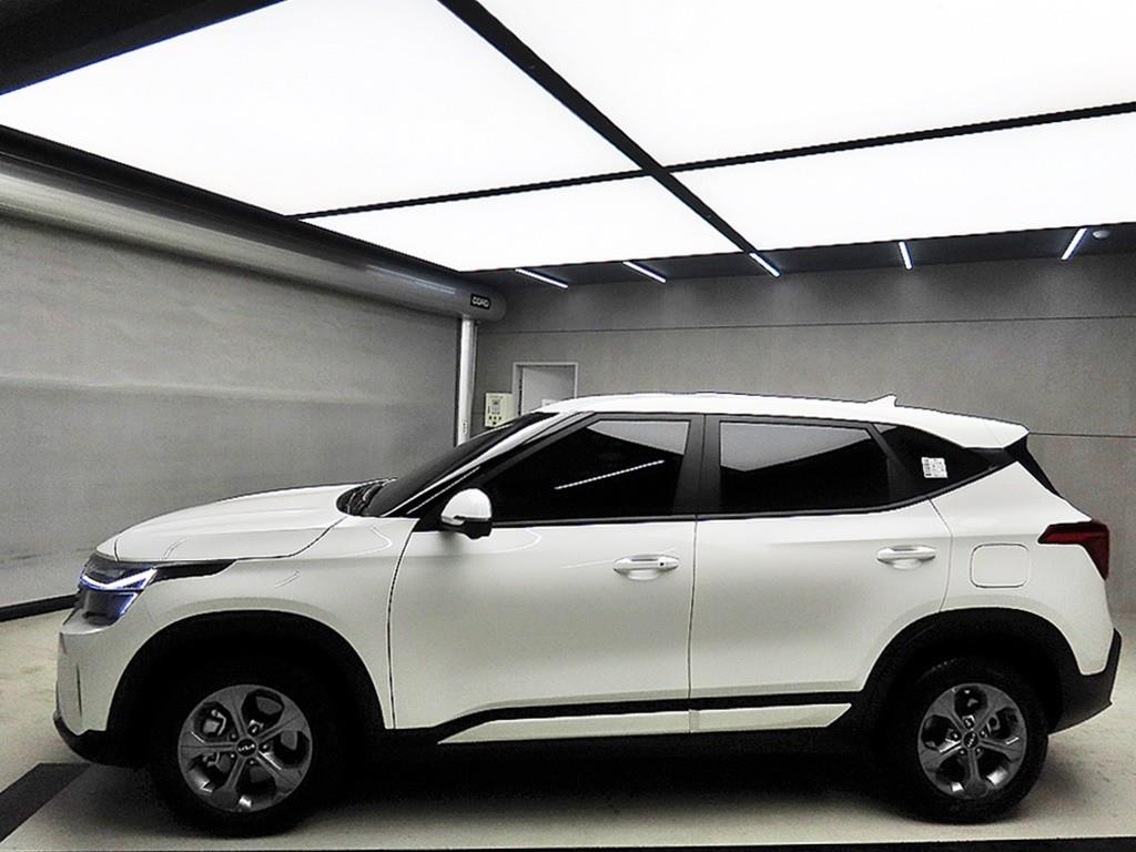 기아 더 뉴셀토스 1.6 가솔린 터보 2WD 프레스티지 - 이미지 8