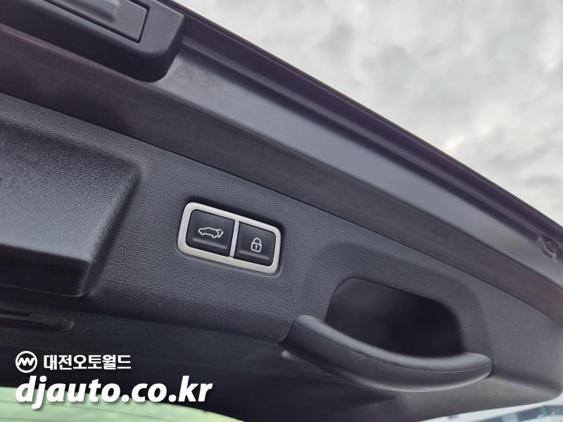 기아 신형쏘렌토 하이브리드(MQ4) 1.6 HEV 4WD 프레스티지 - 이미지 18