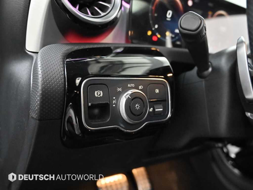 벤츠 CLA클래스(2세대) CLA250 4매틱 - 이미지 9