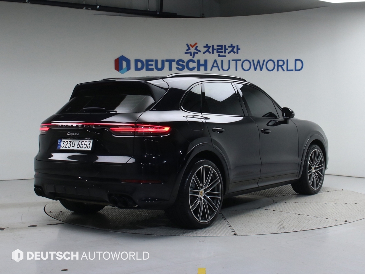 포르쉐 카이엔(3세대) 3.0 V6 - 이미지 14