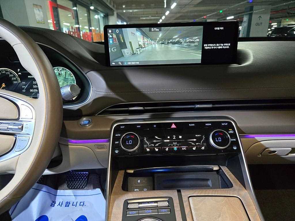 제네시스 GV80 3.0 디젤 AWD 기본형 - 이미지 3