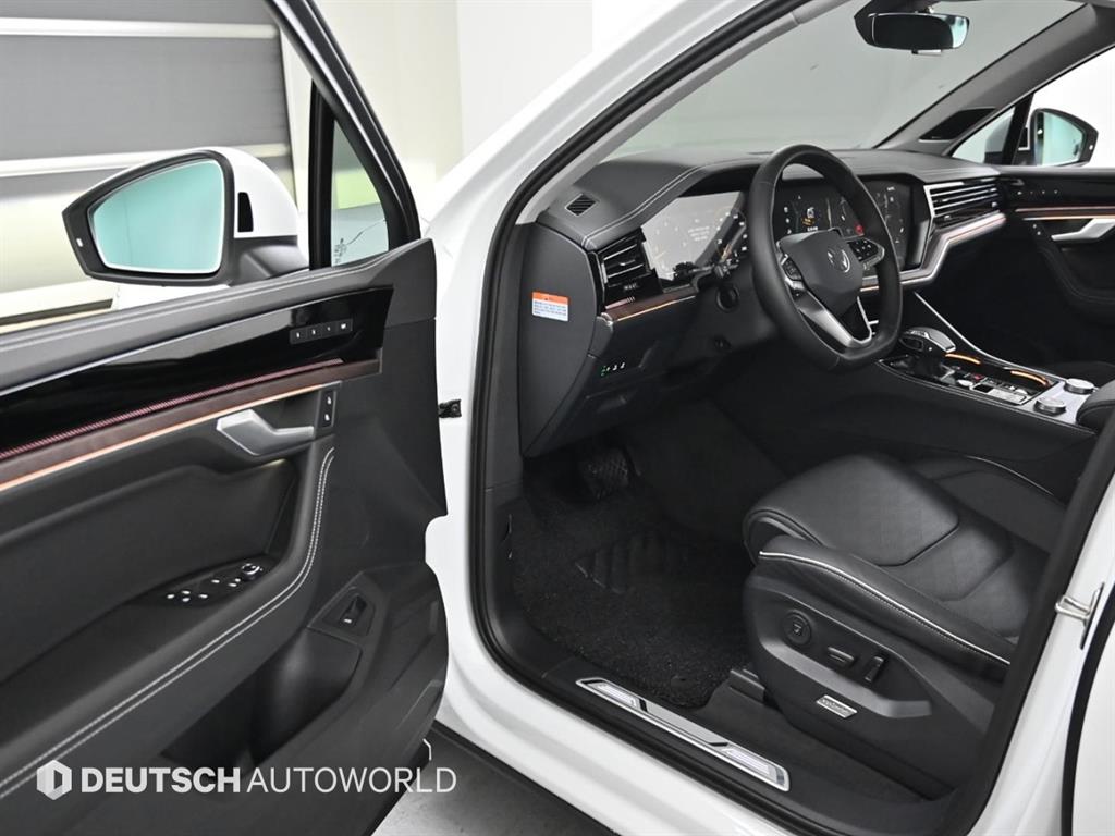 폭스바겐 투아렉(3세대) 3.0 TDI 프레스티지 - 이미지 5