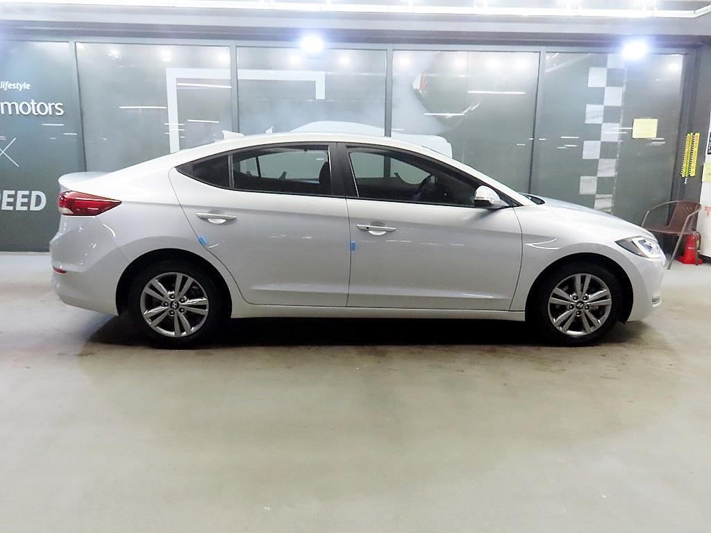 현대 아반떼AD 1.6 GDi 스마트 스페셜 - 이미지 3