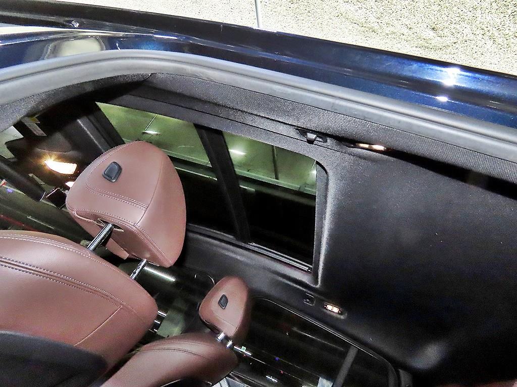 BMW X4(2세대) 20d xDrive M스포츠 - 이미지 8