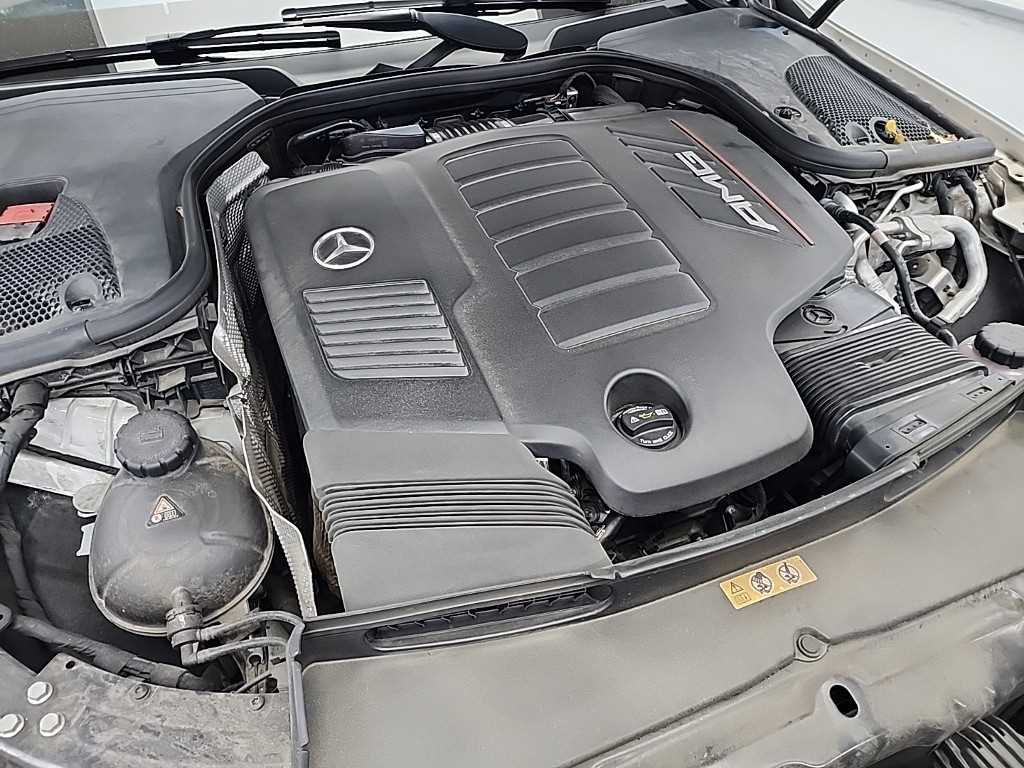 벤츠 AMG GT 43 4매틱+ - 이미지 17