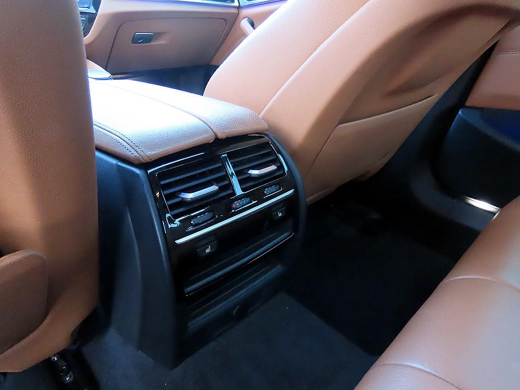 BMW 5시리즈(7세대) 520d M스포츠팩 스페셜 - 이미지 10