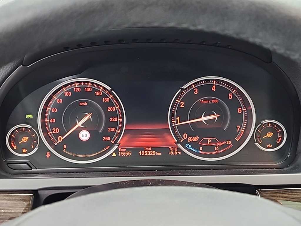 BMW 7시리즈(5세대) 740Li - 이미지 8