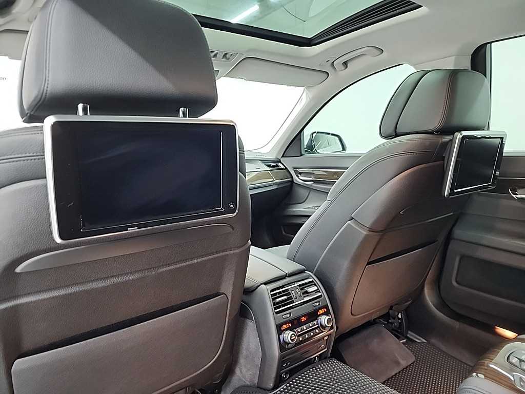 BMW 7시리즈(5세대) 740Li - 이미지 5