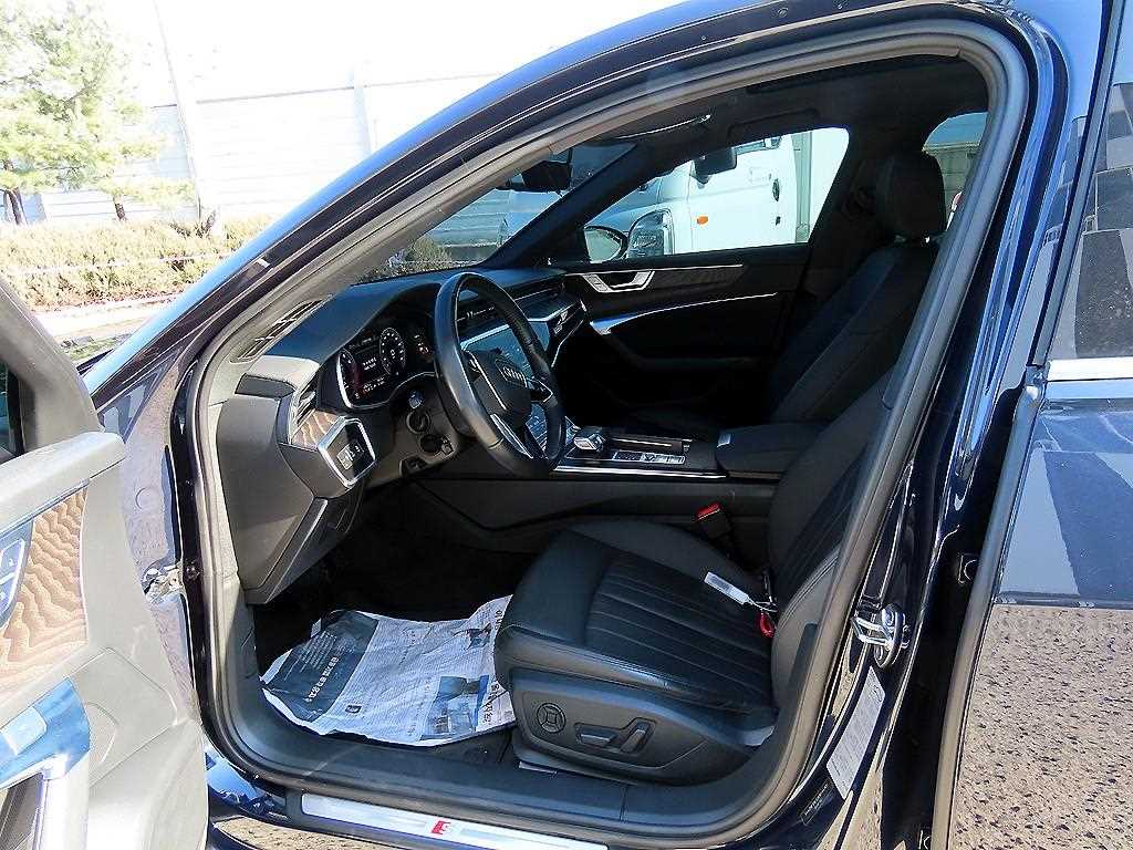 아우디 A6(5세대) 45 TFSI 콰트로 프리미엄 - 이미지 8