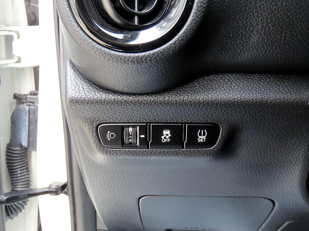 기아 모닝 어반 1.0 가솔린 시그니처 - 이미지 4