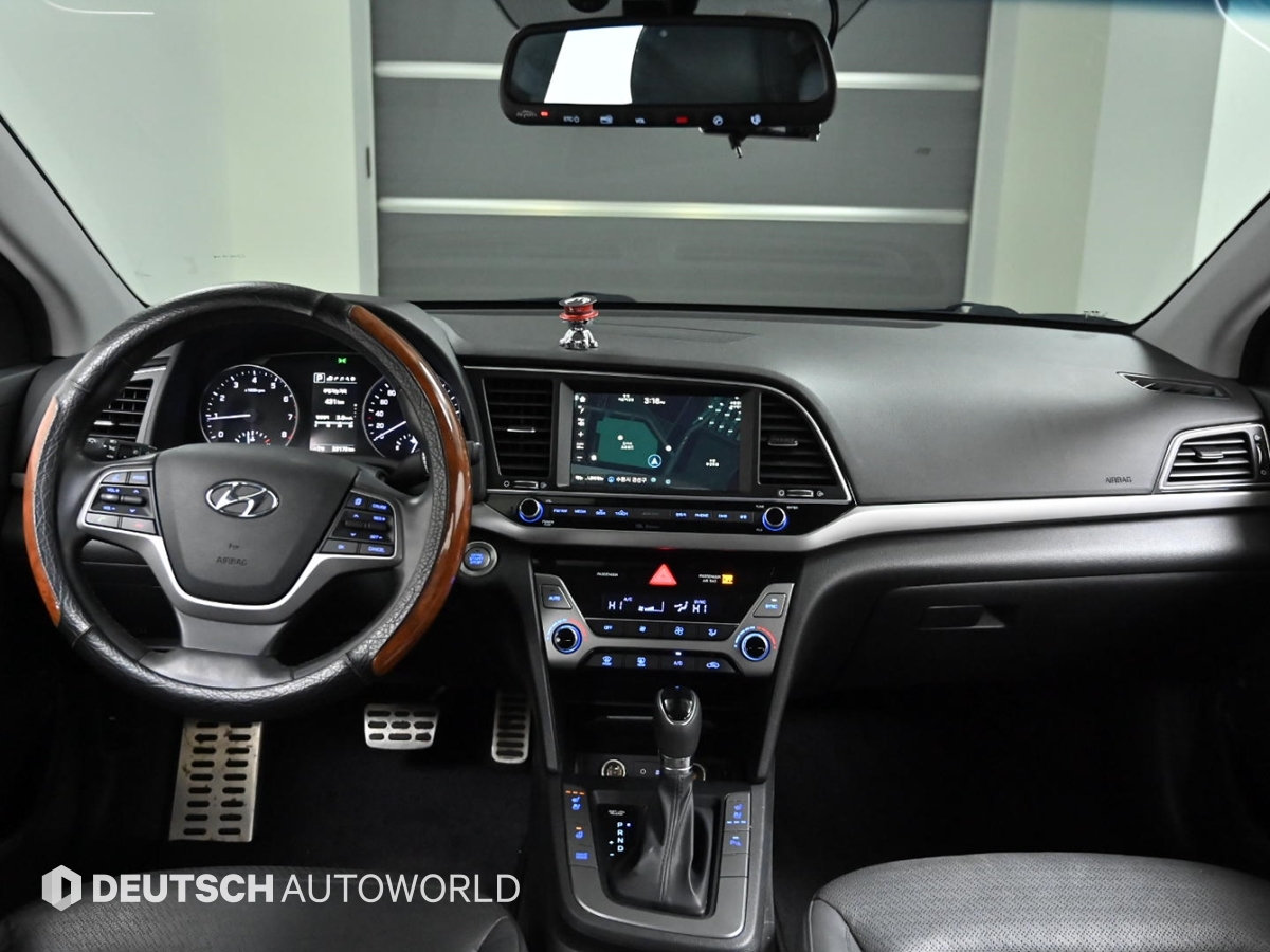 현대 아반떼AD 1.6 GDi 프리미엄