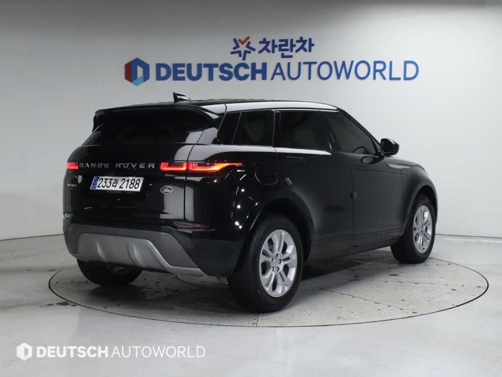 랜드로버 레인지로버 이보크(2세대) 2.0 D150 S - 이미지 11