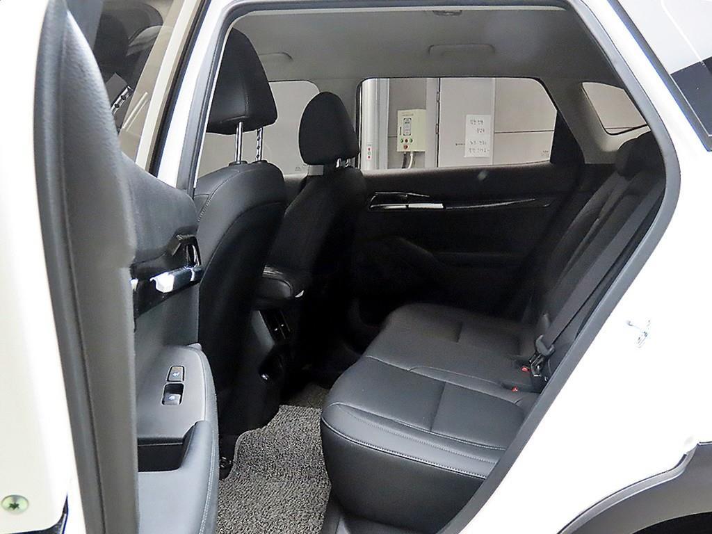 기아 셀토스 1.6 가솔린 2WD 시그니처 - 이미지 10