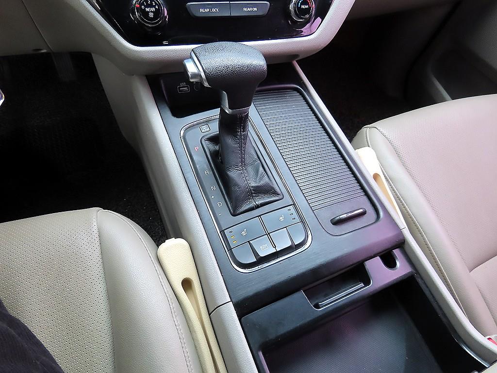 기아 올 뉴카니발 11인승 디젤 디럭스 - 이미지 7