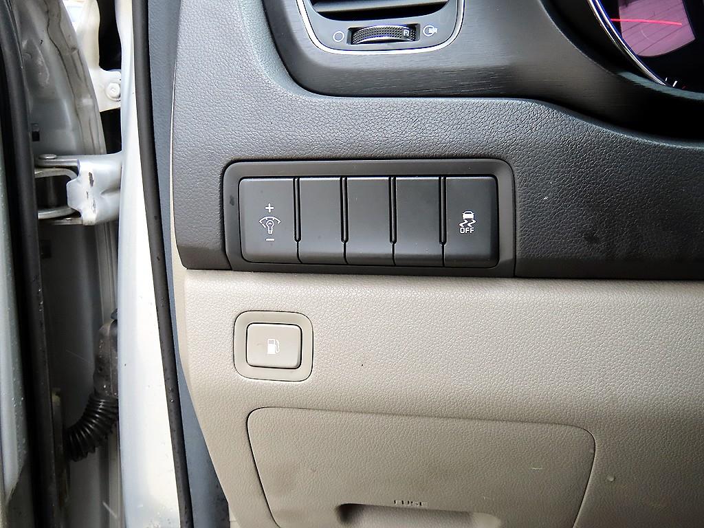 기아 올 뉴카니발 11인승 디젤 디럭스 - 이미지 9