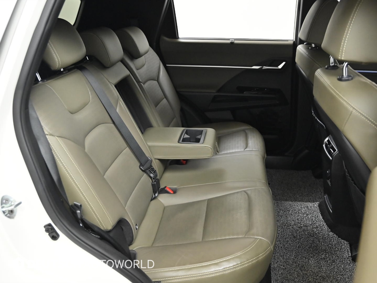 KG모빌리티(쌍용) 토레스 1.5 GDI-T 4WD T7 - 이미지 3