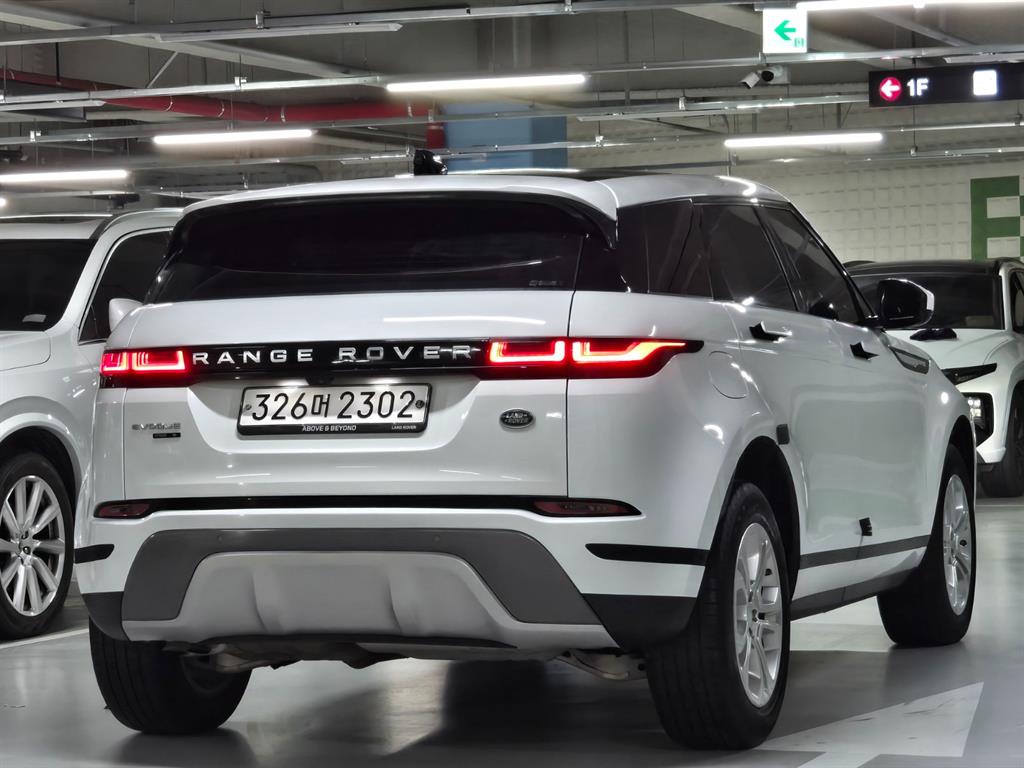 랜드로버 레인지로버 이보크(2세대) 2.0 D150 S - 이미지 16