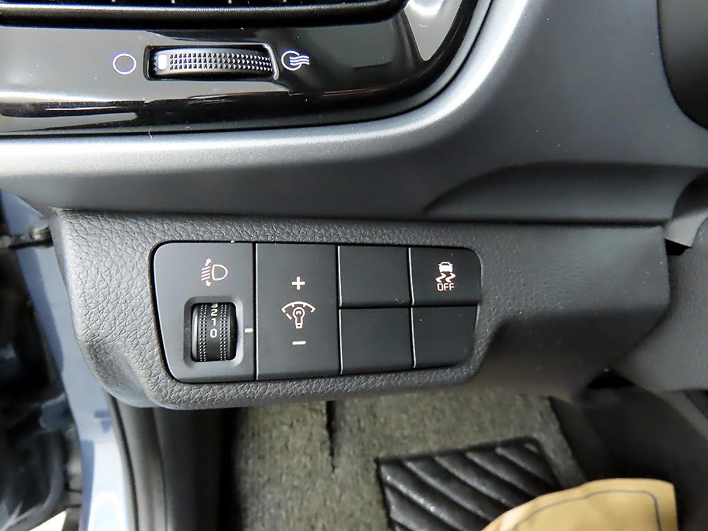 기아 스토닉 1.4 가솔린 트렌디 - 이미지 15