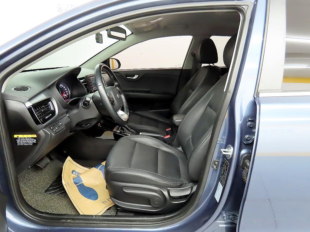 기아 스토닉 1.4 가솔린 트렌디