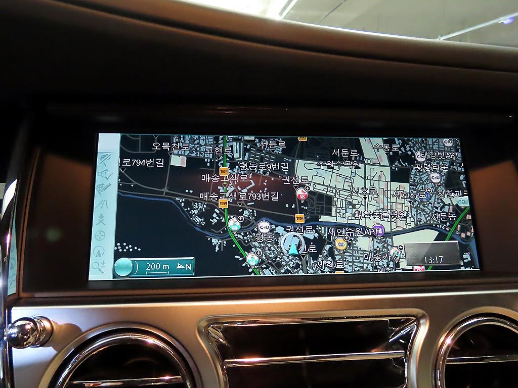 롤스로이스 레이스 6.6 V12 - 이미지 7