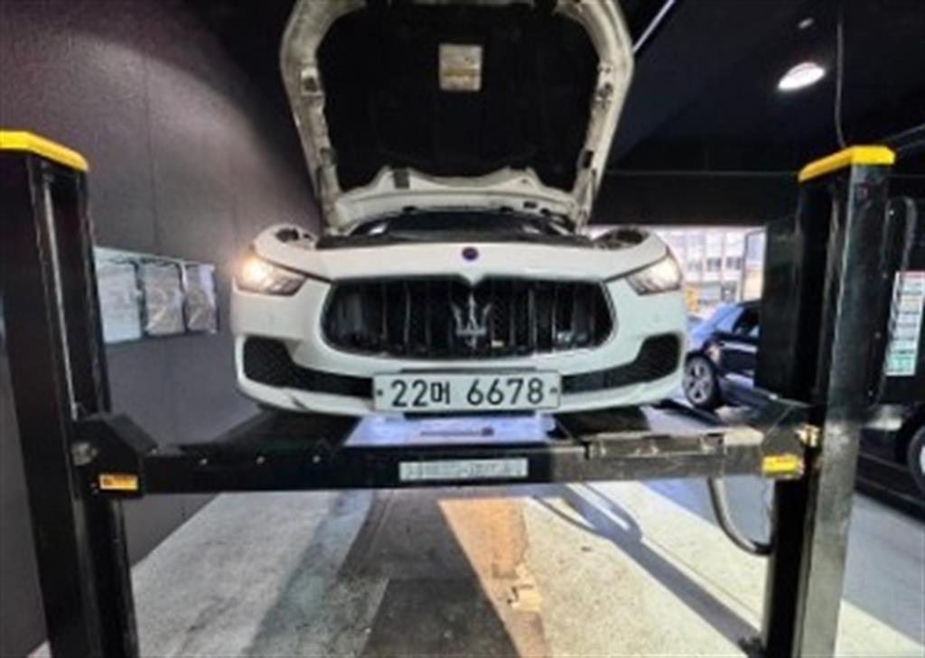 마세라티 기블리(3세대) 3.0