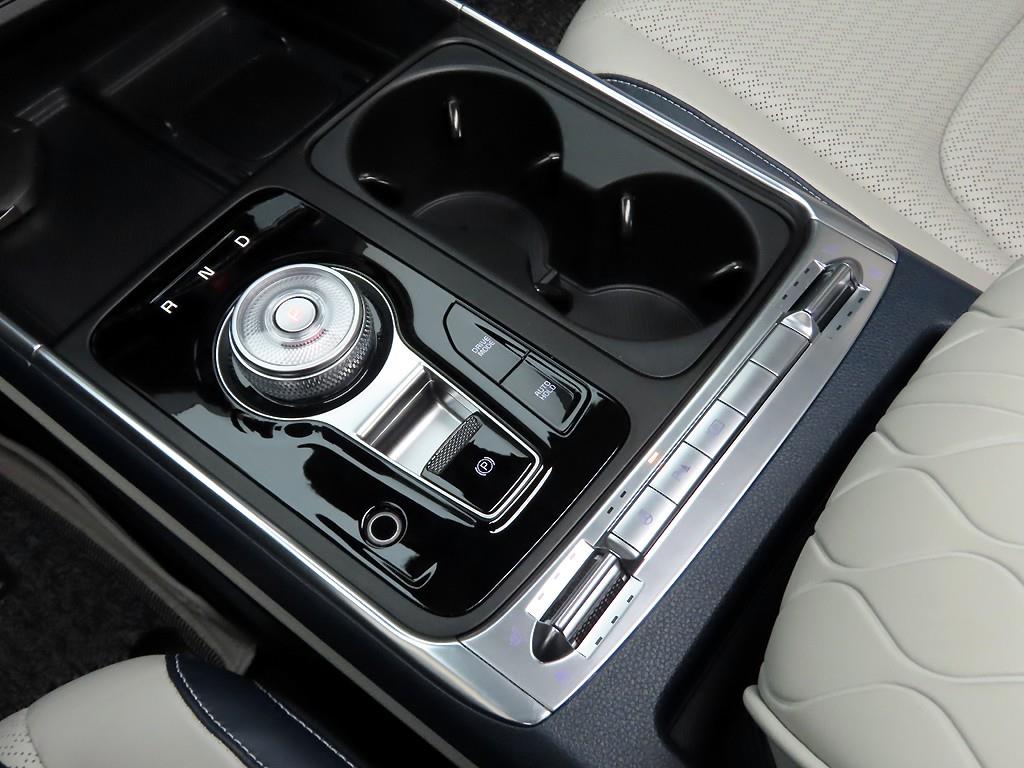 기아 더 뉴카니발 하이브리드(KA4) 1.6 HEV 7인승 시그니처 - 이미지 13