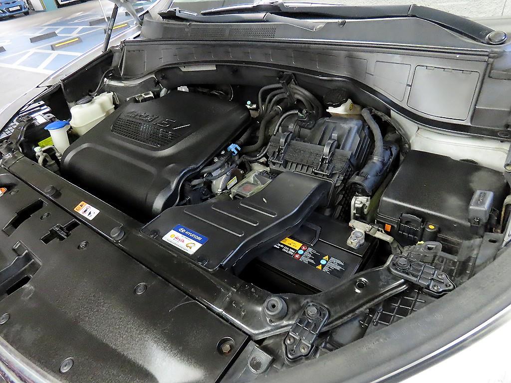 현대 맥스크루즈 디젤 R2.2 2WD 익스클루시브 스페셜 - 이미지 12