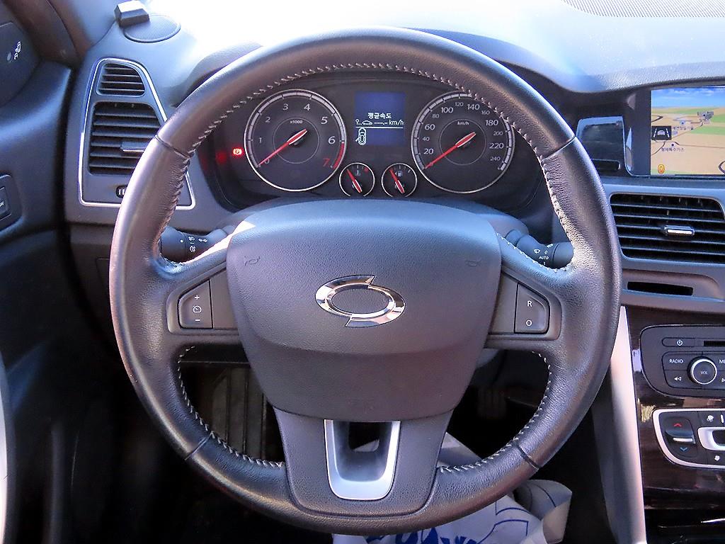 르노 (삼성) 뉴 SM5 플래티넘 1.6 TCE S/S 컬렉션 - 이미지 2