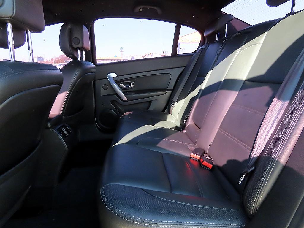 르노 (삼성) 뉴 SM5 플래티넘 1.6 TCE S/S 컬렉션 - 이미지 9