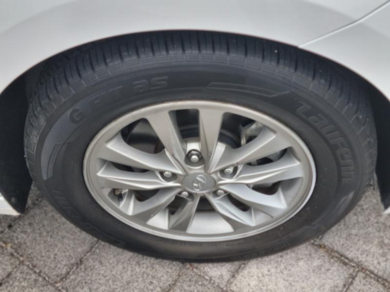 현대 더 뉴아반떼AD 1.6 가솔린 스마트 - 이미지 15