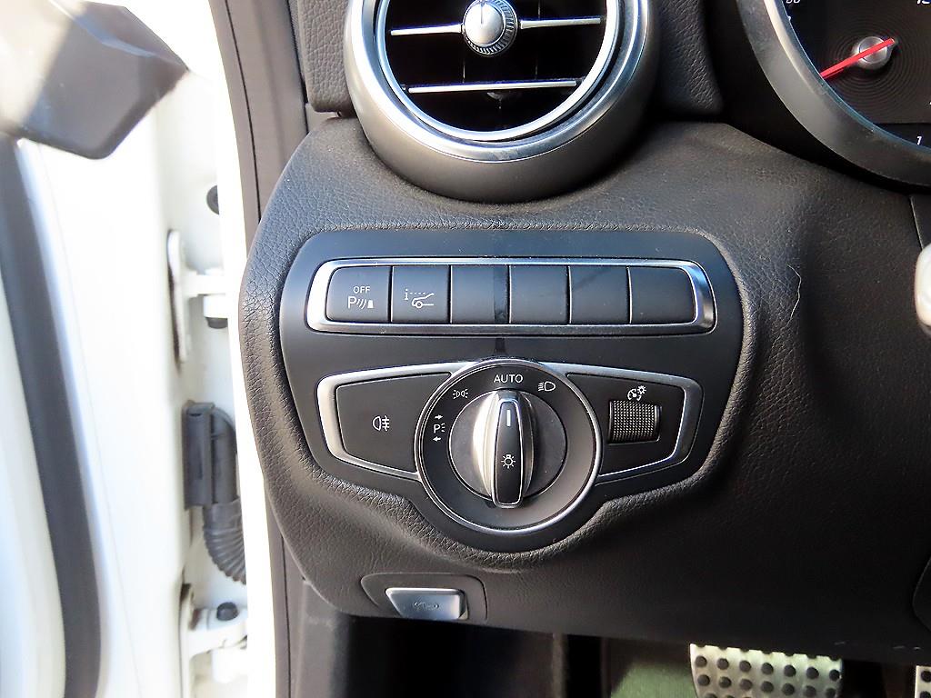 벤츠 C클래스(4세대) C200 쿠페 - 이미지 17