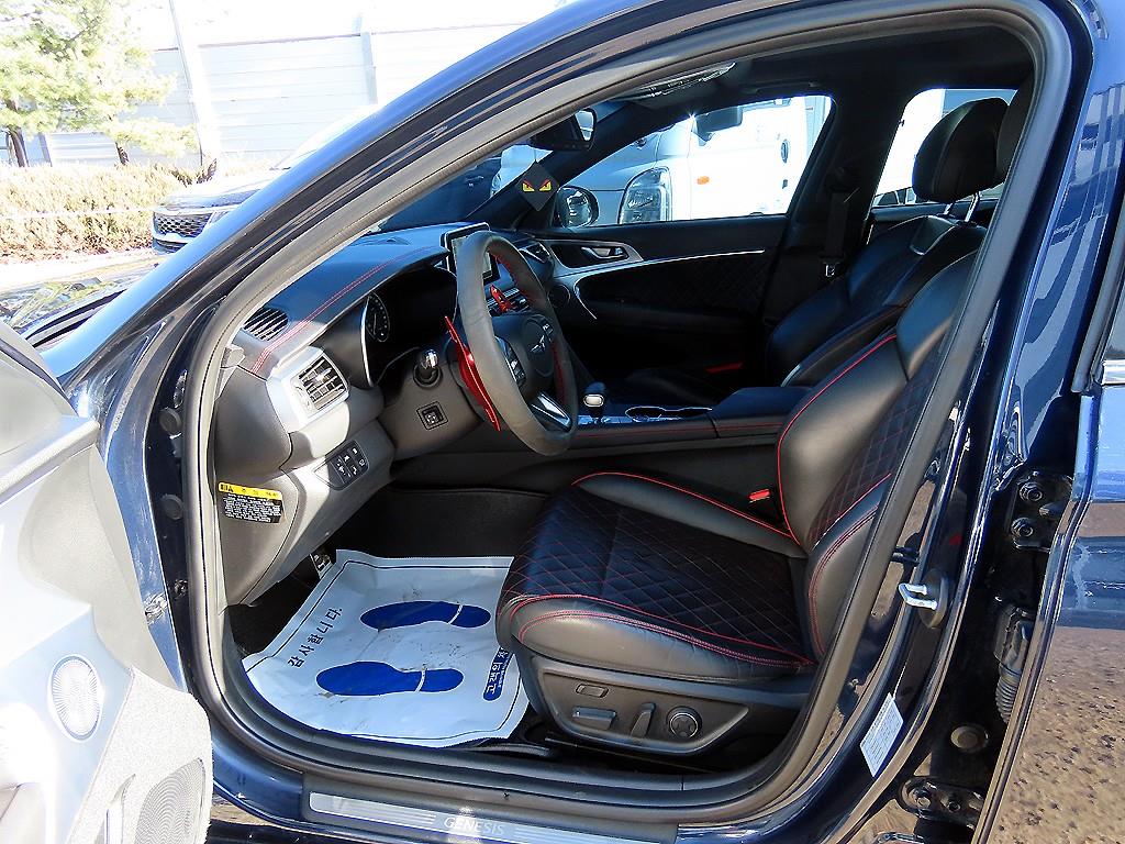 제네시스 G70 3.3T 스포츠 AWD 프레스티지 - 이미지 17