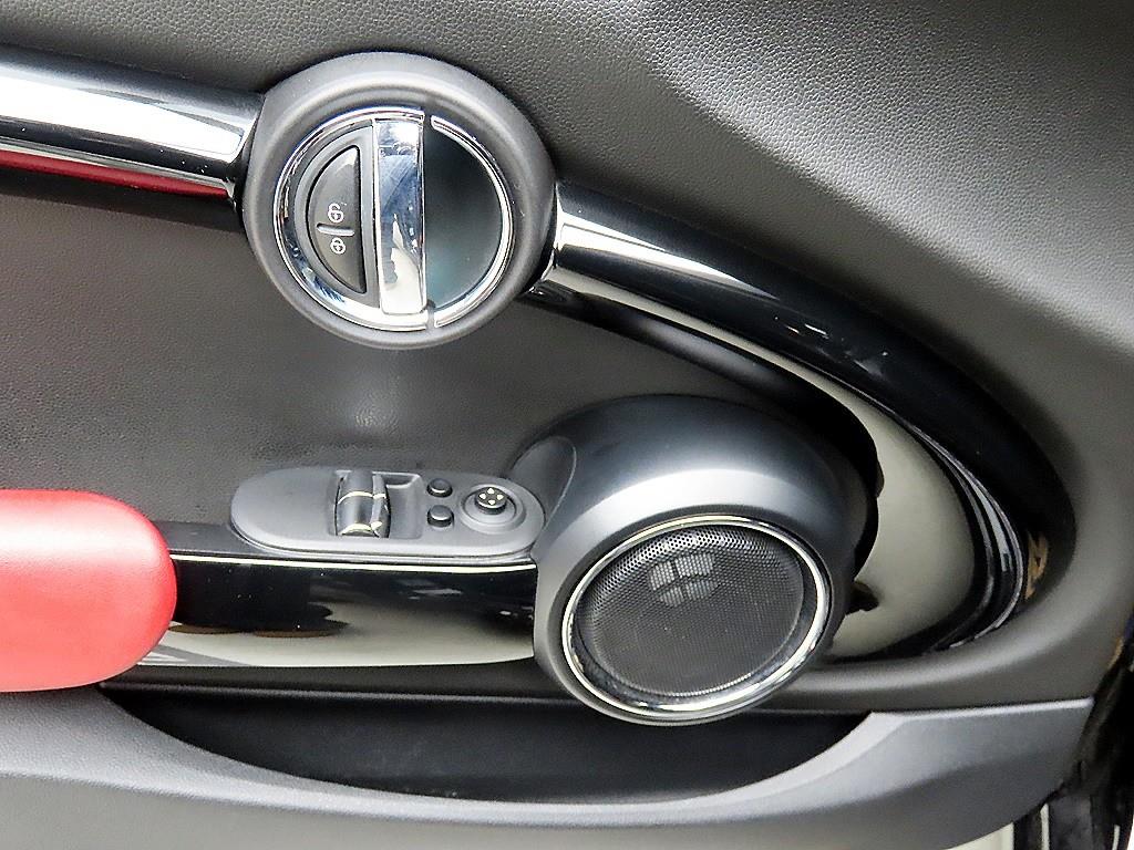 미니 쿠퍼(3세대) 2.0 S JCW - 이미지 7