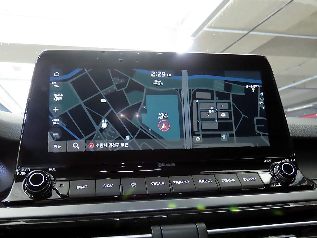 기아 셀토스 1.6 디젤 2WD 프레스티지 - 이미지 6