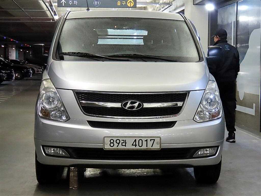 현대 그랜드스타렉스 5인승 LPi 밴 CVX 럭셔리 - 이미지 17