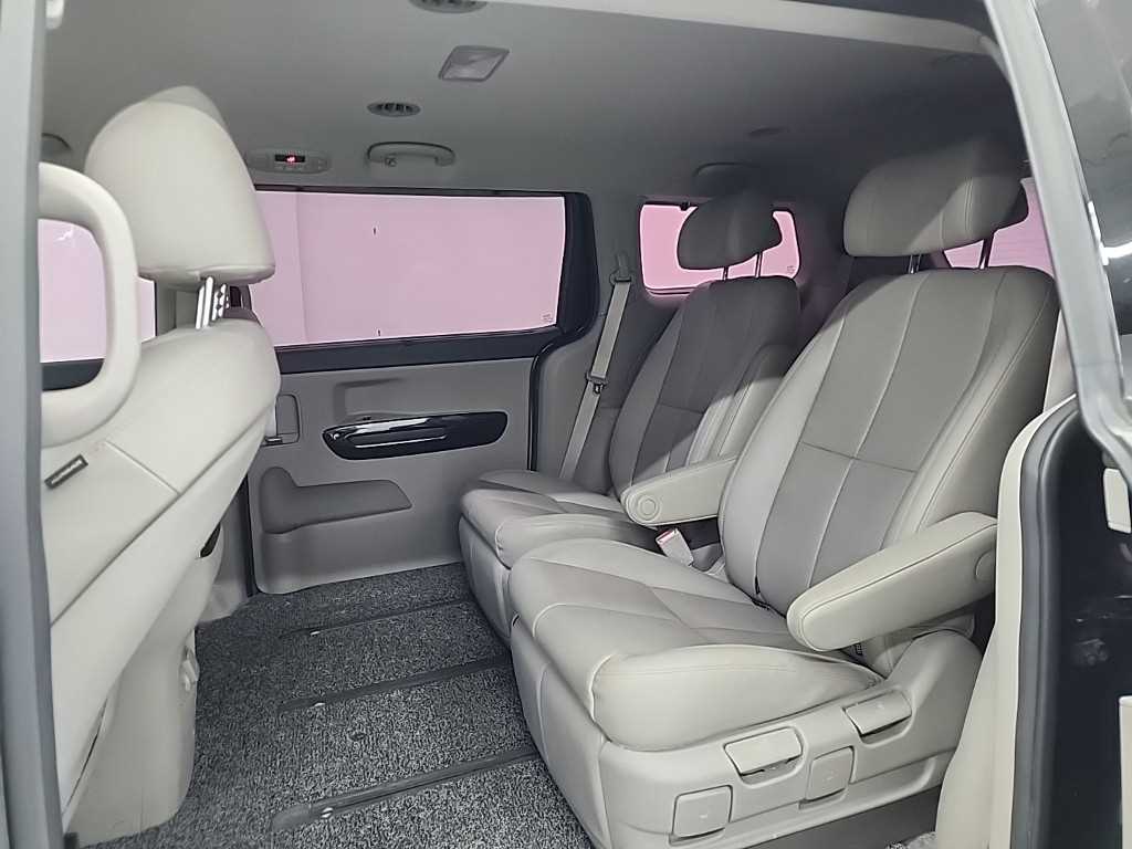 기아 올 뉴카니발 7인승 리무진 가솔린 프레지던트 - 이미지 12