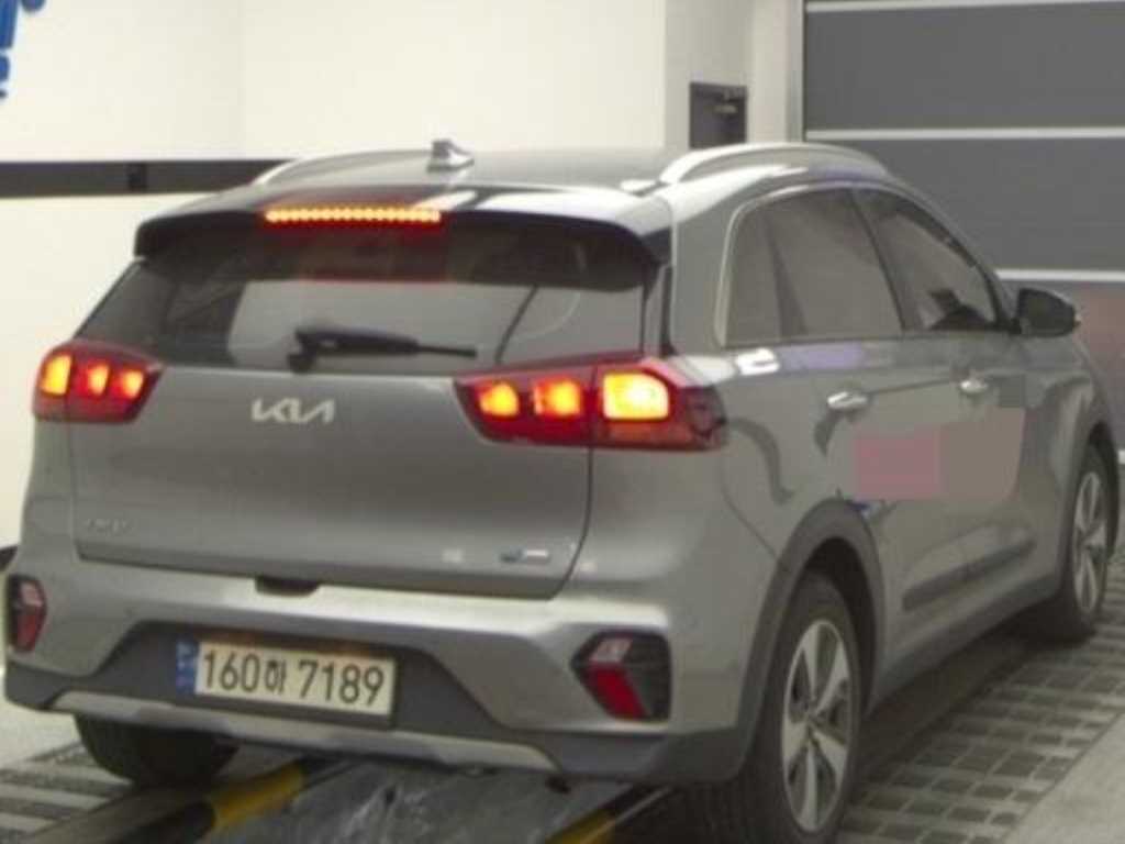 기아 더 뉴니로 1.6 GDI HEV 트렌디