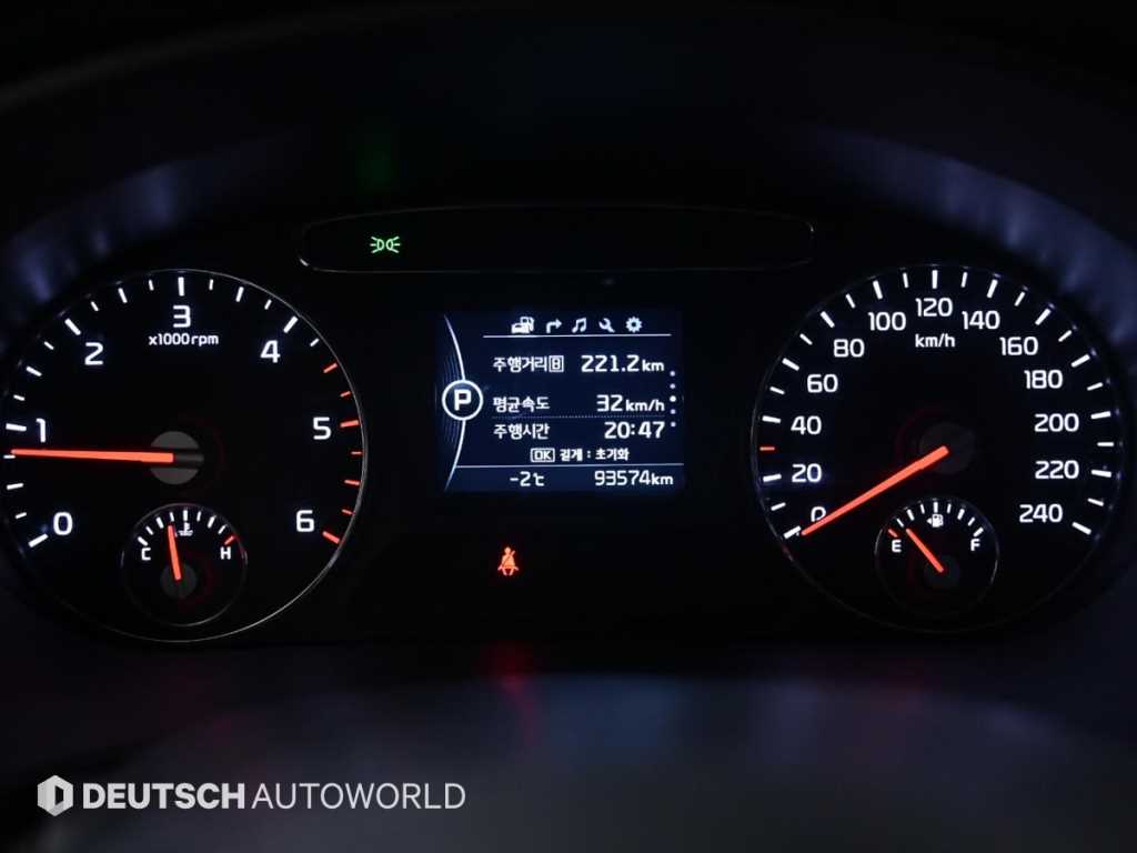 기아 올 뉴쏘렌토 R2.0 2WD 노블레스 - 이미지 17